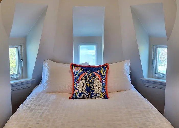 Jennifer\'S Historic College Hill Apartment - The Lookout